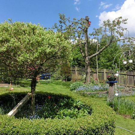 Apartment In Thuringian Forest With Garden Oberweißbach المظهر الخارجي الصورة